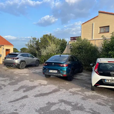 Vila Port Pieds Dans L Eau 6 Personnes