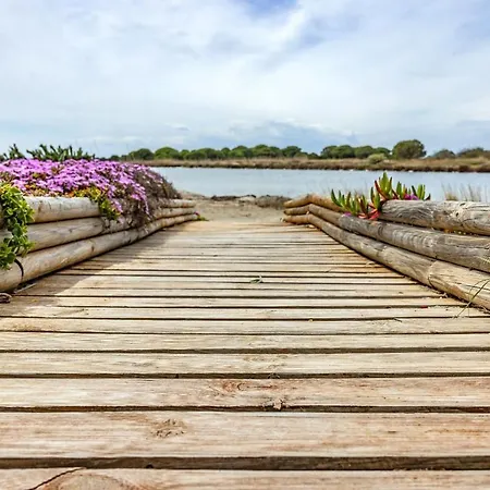 Port Pieds Dans L Eau 6 Personnes Vila