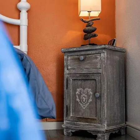 Port Pieds Dans L Eau 6 Personnes Vila